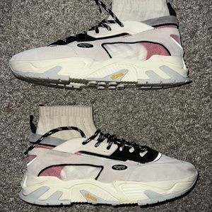 Represent Terrier “Oreo”